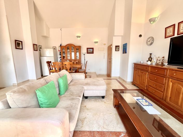 Image No.8-3 Bed Apartment for sale