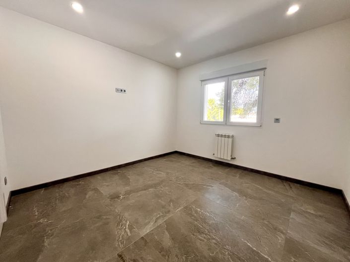 Image No.15-Villa de 6 chambres à vendre à Alicante