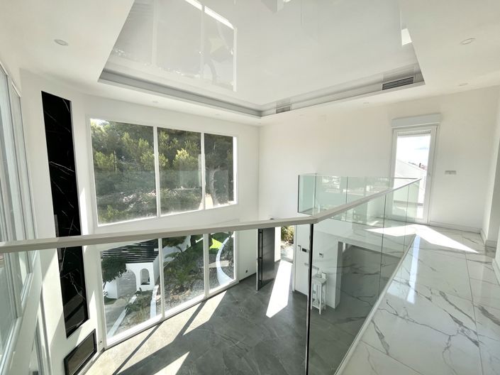 Image No.22-6 Bed Villa for sale