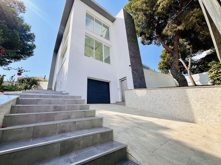 Image No.37-6 Bed Villa for sale