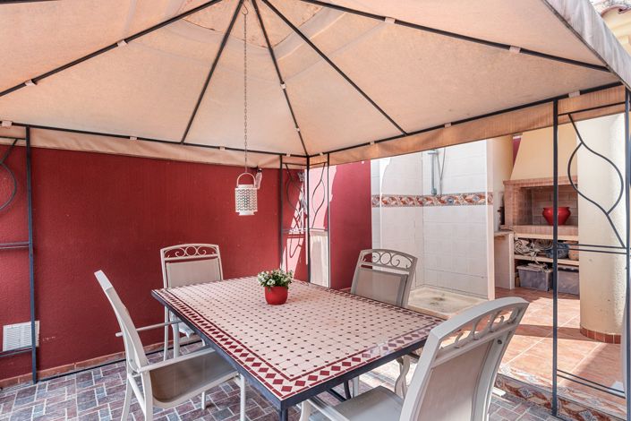 Image No.25-3 Bed Villa for sale