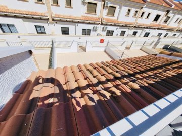 066c49ac-6f83-4e84-888b-efb5fe646c71xlarge