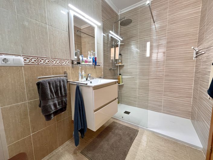 Image No.14-Maison de ville de 2 chambres à vendre à Avileses