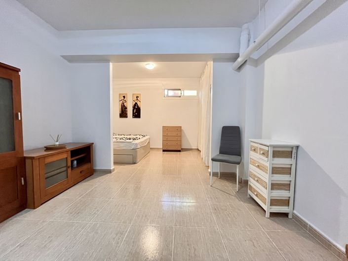 Image No.29-2 Bed Townhouse for sale