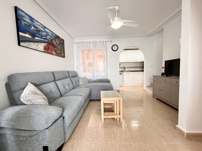 Image No.4-2 Bed Townhouse for sale