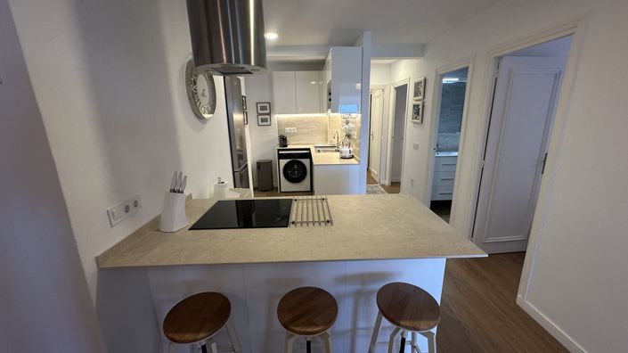 Image No.26-3 Bed Apartment for sale