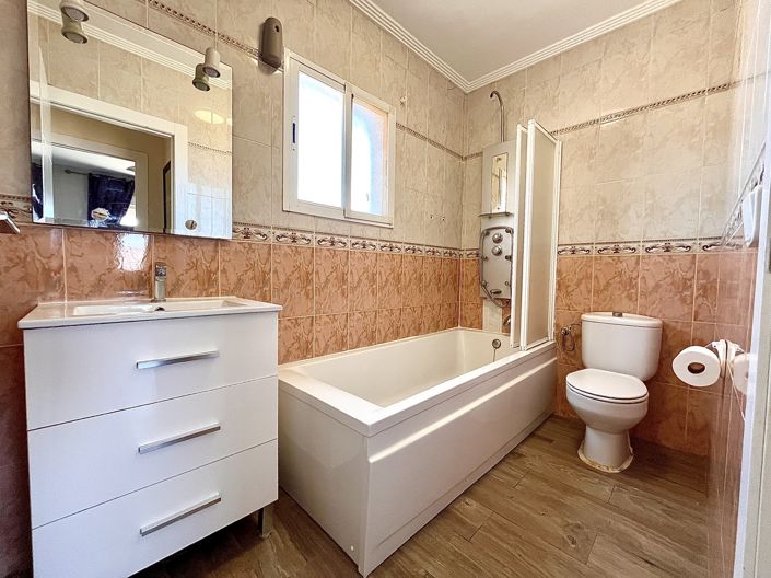 Image No.13-Villa de 4 chambres à vendre à San Miguel de Salinas