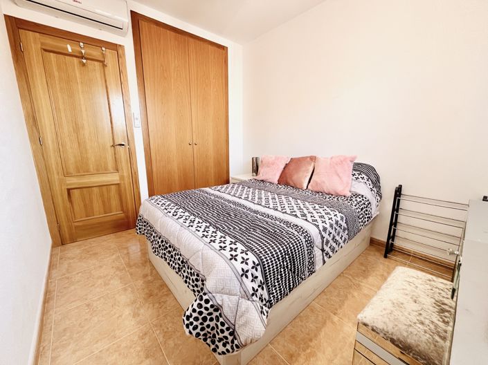 Image No.9-3 Bed Townhouse for sale