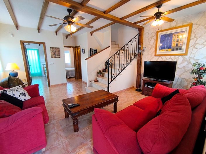 Image No.8-3 Bed Property for sale