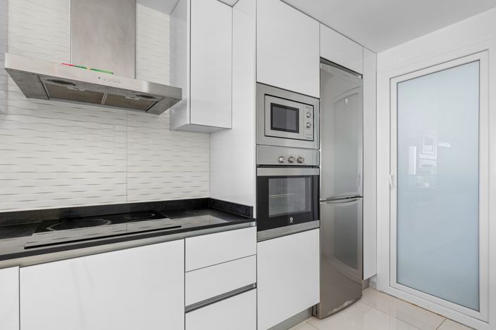 Image No.14-2 Bed Apartment for sale