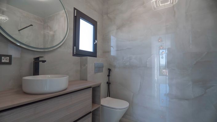 Image No.22-4 Bed Villa for sale