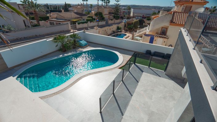 Image No.38-4 Bed Villa for sale