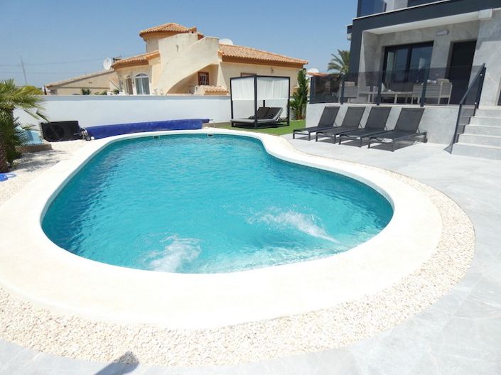 Image No.5-4 Bed Villa for sale