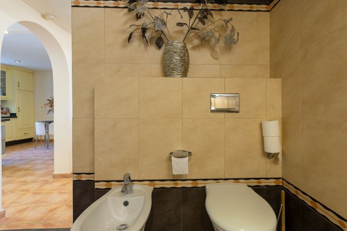 Image No.50-5 Bed Villa for sale