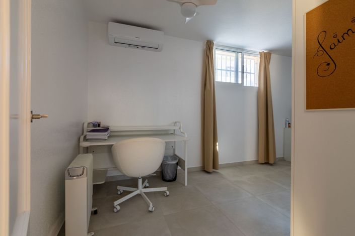 Image No.24-Villa de 5 chambres à vendre à Benijofar