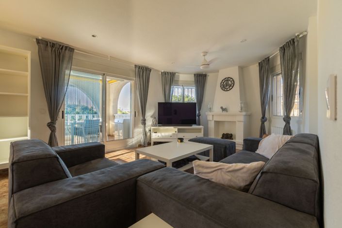 Image No.4-5 Bed Villa for sale