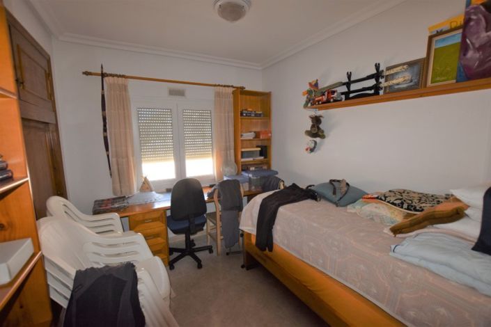 Image No.10-4 Bed Villa for sale