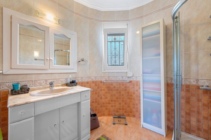 Image No.19-3 Bed Villa for sale