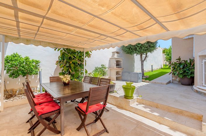 Image No.41-3 Bed Villa for sale