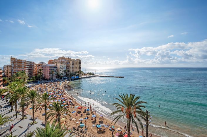 Image No.24-3 Bed Apartment for sale