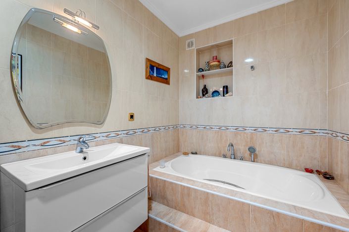 Image No.41-Villa de 6 chambres à vendre à Elche