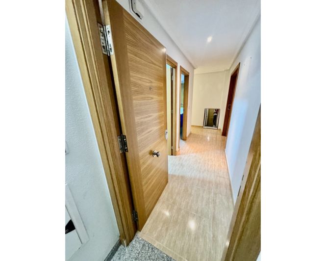 Image No.4-3 Bed Apartment for sale