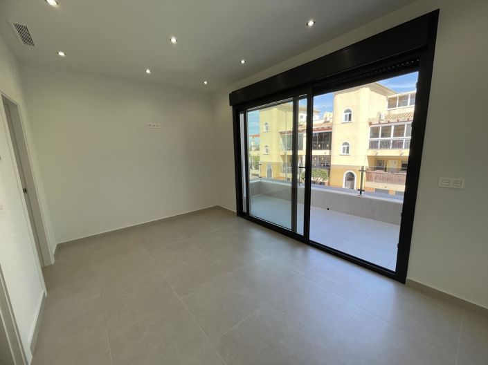 Image No.38-Villa de 3 chambres à vendre à Almoradí