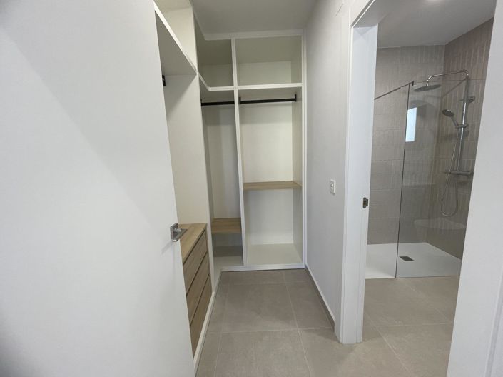 Image No.41-3 Bed Villa for sale