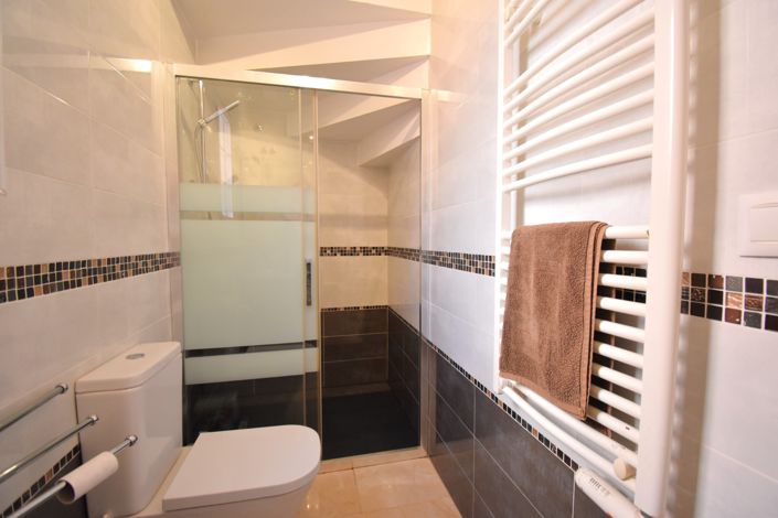 Image No.11-3 Bed Villa for sale