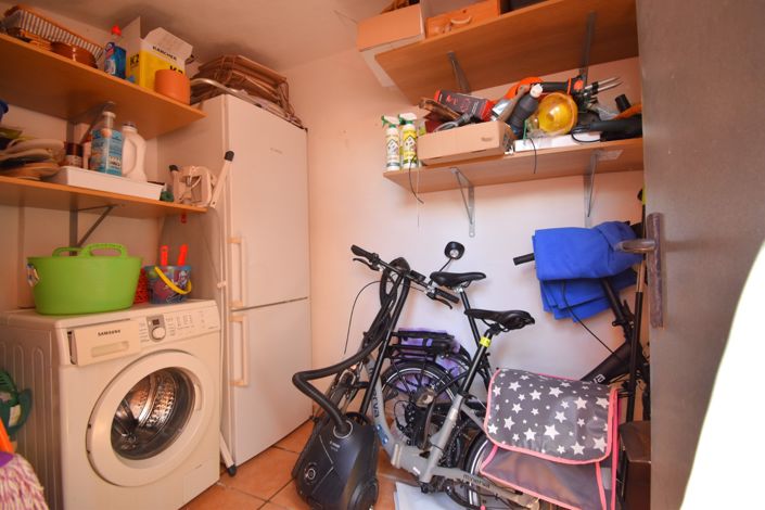 Image No.17-3 Bed Villa for sale