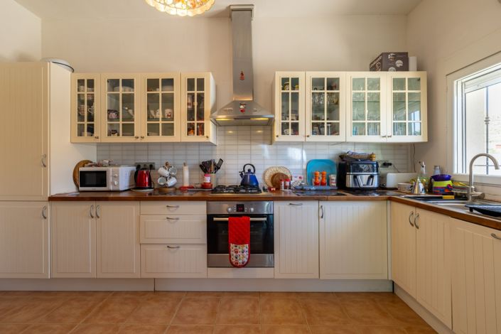 Image No.21-3 Bed Country Property for sale