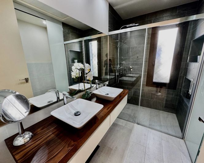 Image No.13-3 Bed Villa for sale