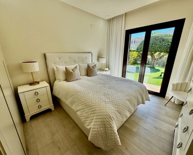 Image No.14-3 Bed Villa for sale