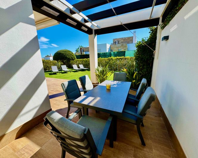 Image No.19-3 Bed Villa for sale