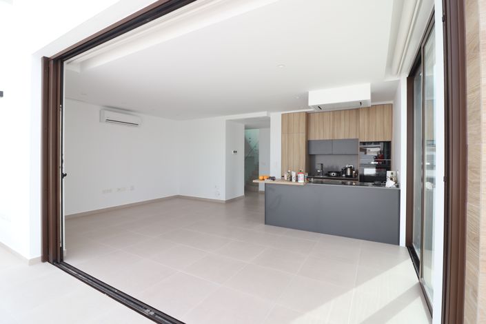 Image No.7-3 Bed Villa for sale