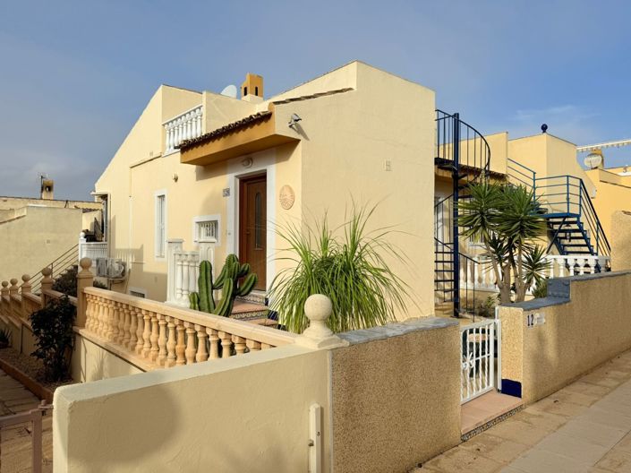 Image No.35-4 Bed Property for sale