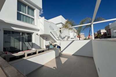 o1ifcgl30pl82n211pnak8clkt2i