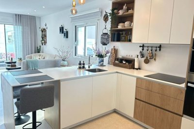 o1ihg3efcris10qqdit1b5ldru2r