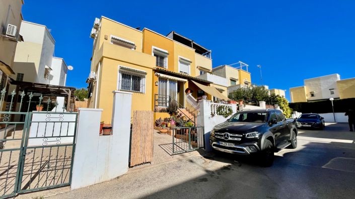 Image No.1-Maison de ville de 3 chambres à vendre à Los Altos