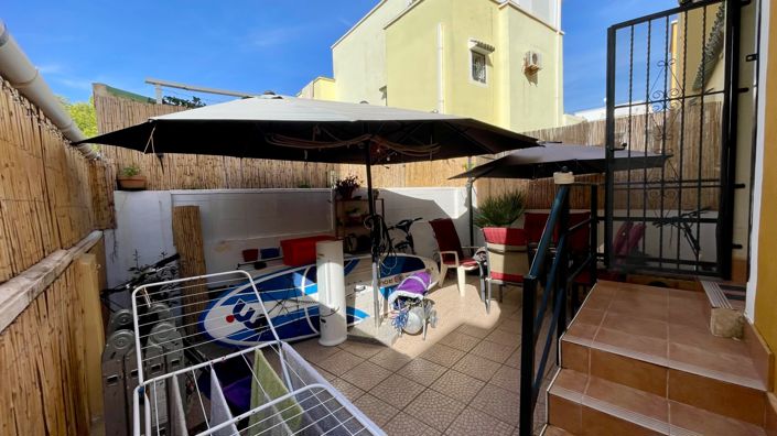 Image No.19-3 Bed Townhouse for sale