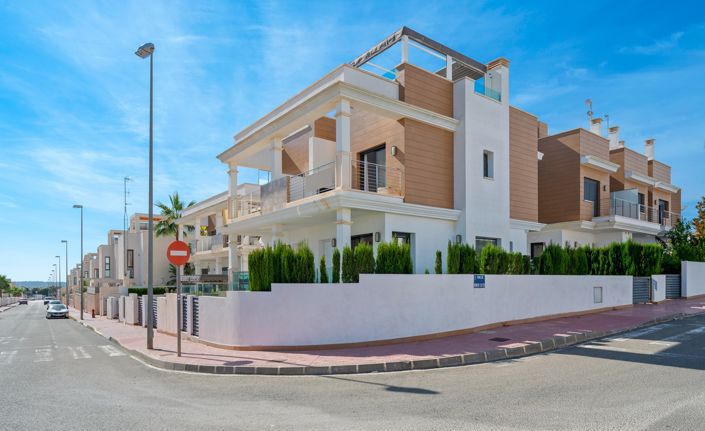 Image No.46-3 Bed Apartment for sale