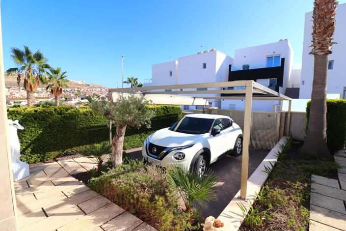 Image No.30-3 Bed Villa for sale