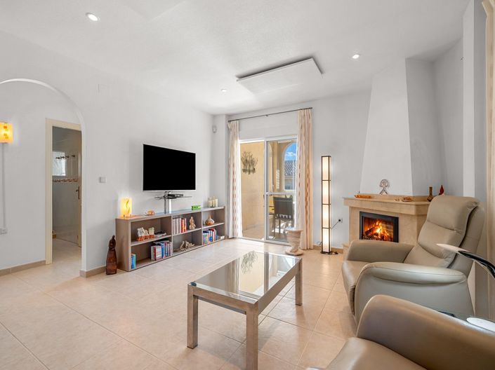 Image No.18-4 Bed Villa for sale