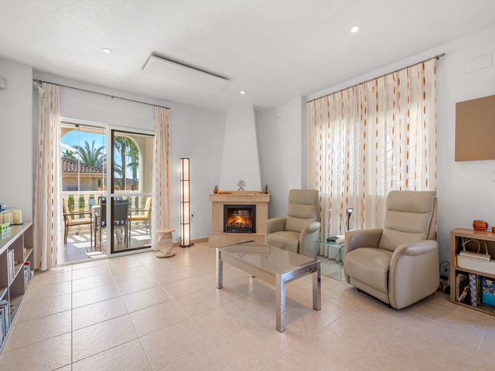 Image No.19-4 Bed Villa for sale