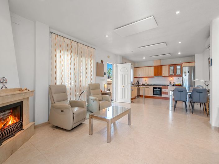 Image No.20-4 Bed Villa for sale