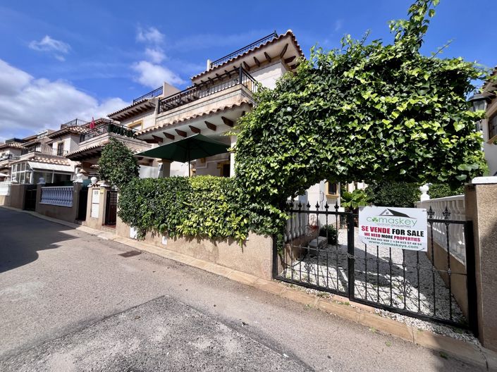 Image No.33-3 Bed Townhouse for sale