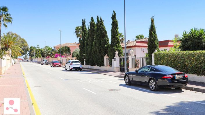 Image No.11-4 Bed Villa for sale