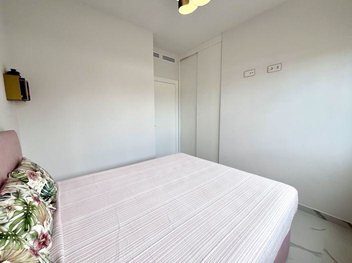 Image No.14-2 Bed Apartment for sale