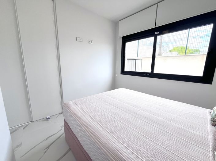 Image No.15-2 Bed Apartment for sale