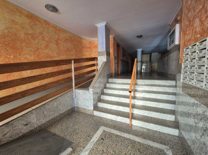 Image No.10-2 Bed Apartment for sale